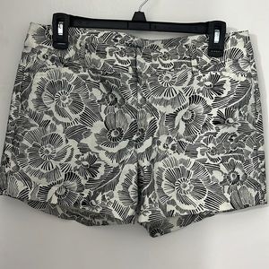 Old navy print shorts